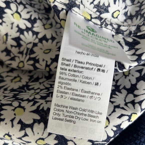 NWT Crewcuts short sleeve button down. Navy with white flowers. Size 14 - Picture 4 of 4